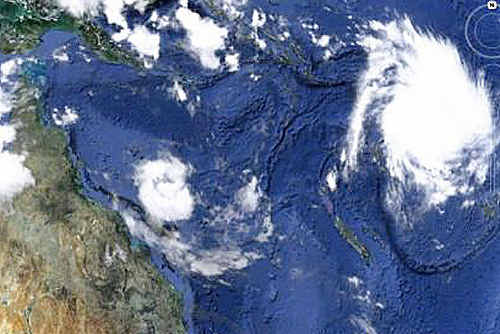 Cyclone Yasi is bearing down on Queensland hot on the heels of much-smaller Cyclone Athony, due to hit the coast overnight. Cyclone Yasi is bearing down on Queensland hot on the heels of much-smaller Cyclone Athony, due to hit the coast overnight.